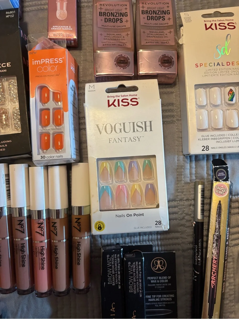 10 piece Lot of Assorted Makeup Products & Brands~read description~All New